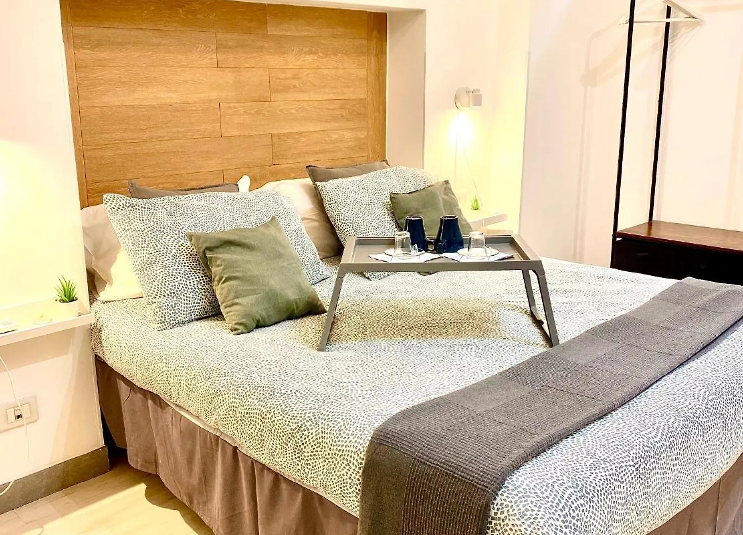 “Suite Home Vaticano City” Roma 0*,  Italia